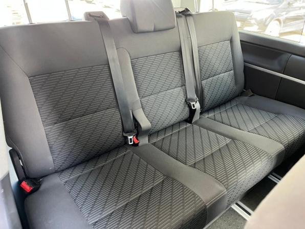 Volkswagen Multivan T5 Рестайлинг с пробегом 2011 года, цена 2 559 000 рублей, 92328 км, минивэн, Автокод Объявления