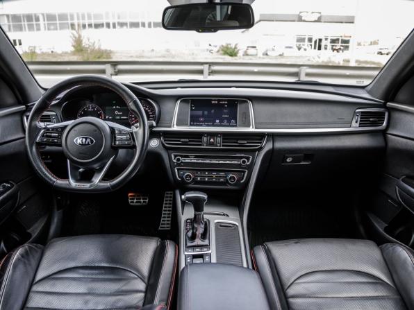 Kia Optima IV Рестайлинг с пробегом 2018 года, цена 2 198 000 рублей, 104338 км, седан, Автокод Объявления