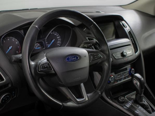 Ford Focus III Рестайлинг с пробегом 2017 года, цена 1 560 000 рублей, 56797 км, хэтчбек, Автокод Объявления