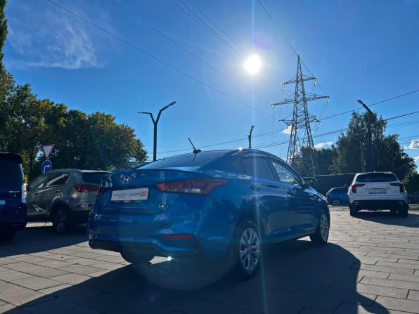Hyundai Solaris II с пробегом 2019 года, цена 1 249 100 рублей, 119117 км, седан, Автокод Объявления