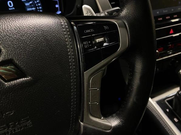 Mitsubishi Montero Sport III Рестайлинг с пробегом 2022 года, цена 4 450 000 рублей, 61608 км, внедорожник, Автокод Объявления