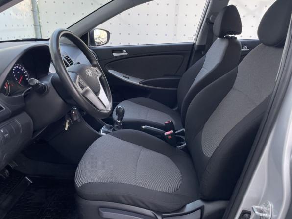 Hyundai Solaris I с пробегом 2013 года, цена 870 000 рублей, 128031 км, хэтчбек, Автокод Объявления