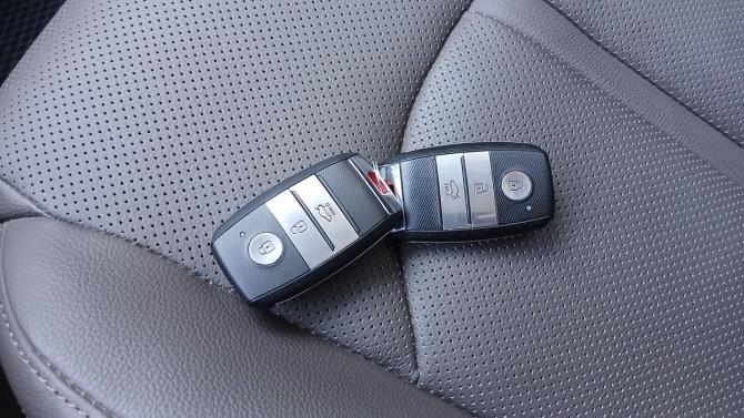 Kia Optima IV Рестайлинг с пробегом 2019 года, цена 2 294 000 рублей, 117533 км, седан, Автокод Объявления