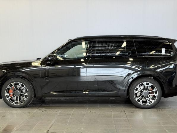 Lynk &amp; Co 900 с пробегом 2026 года, цена 8 300 000 рублей, 32 км, внедорожник, Автокод Объявления