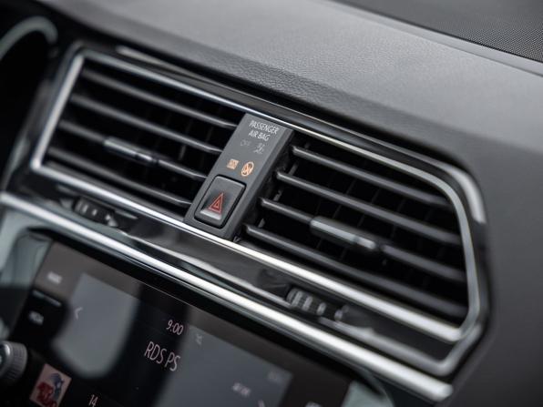 Volkswagen Tiguan II с пробегом 2019 года, цена 2 098 000 рублей, 155743 км, внедорожник, Автокод Объявления