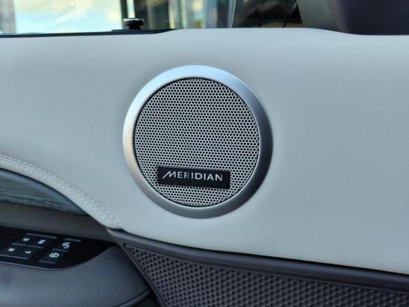 Land Rover Discovery V с пробегом 2019 года, цена 3 259 000 рублей, 94000 км, внедорожник, Автокод Объявления