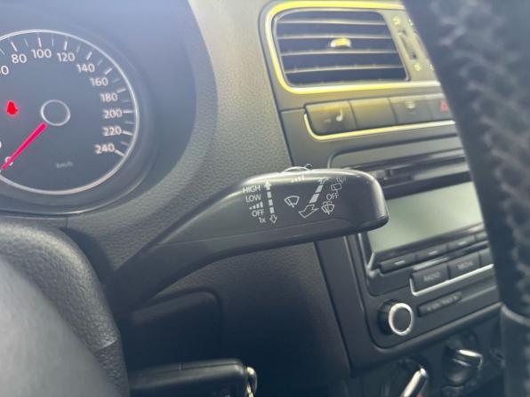 Volkswagen Polo V с пробегом 2011 года, цена 729 000 рублей, 205520 км, хэтчбек, Автокод Объявления