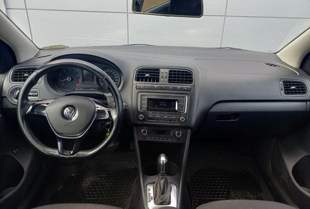 Volkswagen Polo V Рестайлинг Абакан  - изображение 17
