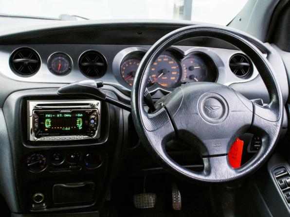 Daihatsu YRV I с пробегом 2001 года, цена 259 000 рублей, 149832 км, компактвэн, Автокод Объявления