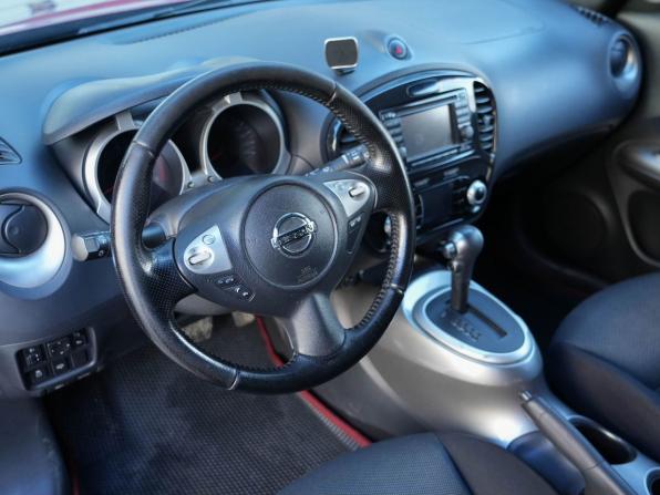 Nissan Juke I с пробегом 2012 года, цена 1 000 000 рублей, 135470 км, внедорожник, Автокод Объявления
