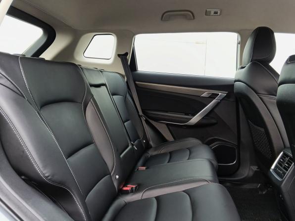 Geely Atlas Pro с пробегом 2023 года, цена 1 919 000 рублей, 70982 км, внедорожник, Автокод Объявления