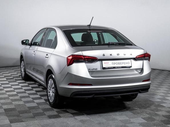 Skoda Rapid II с пробегом 2022 года, цена 1 300 000 рублей, 81505 км, лифтбек, Автокод Объявления