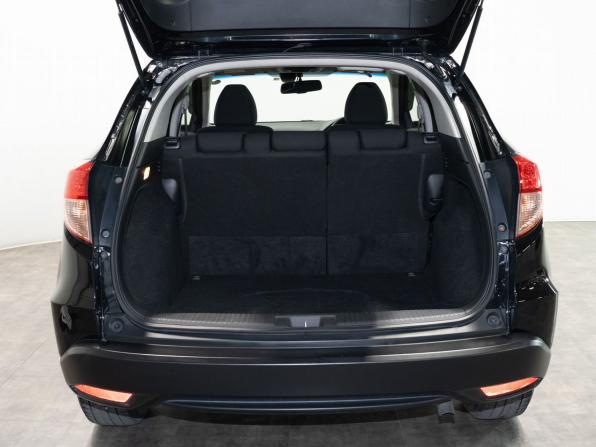 Honda Vezel I с пробегом 2017 года, цена 1 675 000 рублей, 97000 км, внедорожник, Автокод Объявления