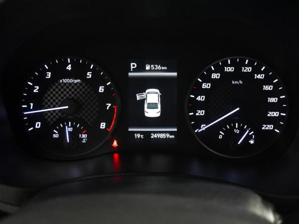 Hyundai Solaris II Рестайлинг с пробегом 2021 года, цена 1 090 000 рублей, 249857 км, седан, Автокод Объявления