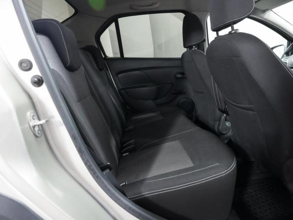 Renault Logan II Рестайлинг с пробегом 2022 года, цена 1 282 000 рублей, 74054 км, седан, Автокод Объявления