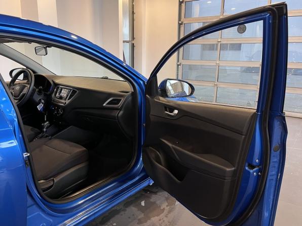 Hyundai Solaris II Рестайлинг с пробегом 2021 года, цена 1 734 000 рублей, 87699 км, седан, Автокод Объявления