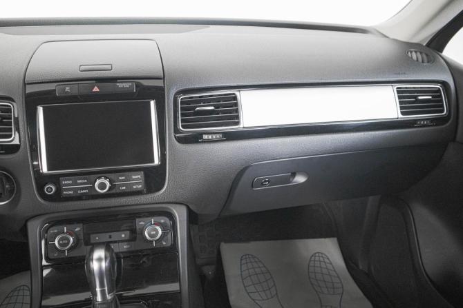 Volkswagen Touareg II с пробегом 2010 года, цена 1 899 000 рублей, 367000 км, внедорожник, Автокод Объявления