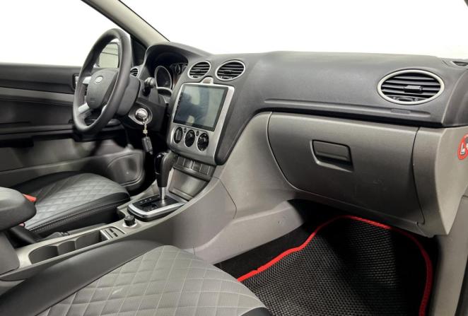 Ford Focus II Рестайлинг с пробегом 2009 года, цена 600 000 рублей, 137870 км, седан, Автокод Объявления