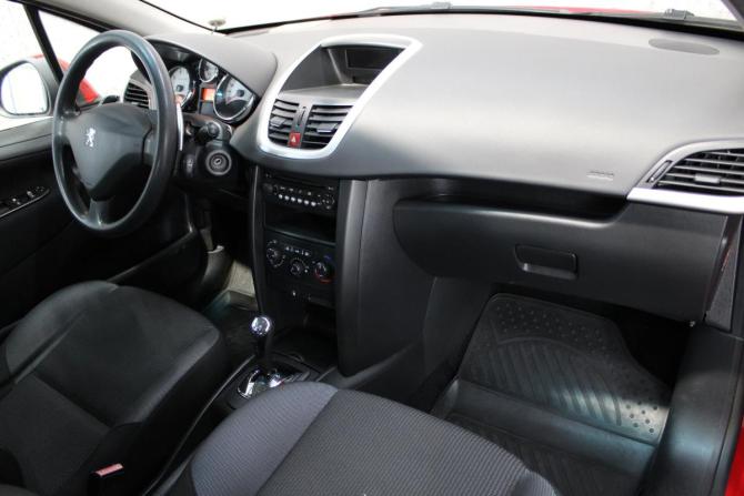 Peugeot 207 I Рестайлинг с пробегом 2010 года, цена 485 000 рублей, 103579 км, хэтчбек, Автокод Объявления