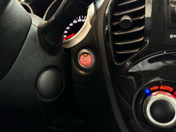 Nissan Juke I с пробегом 2011 года, цена 930 000 рублей, 119200 км, внедорожник, Автокод Объявления