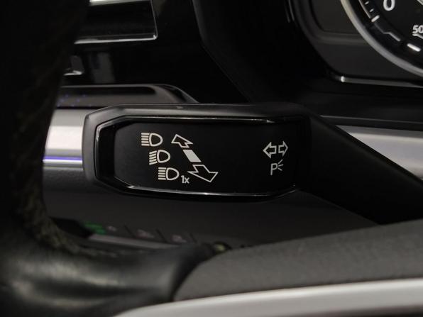 Volkswagen Touareg III с пробегом 2021 года, цена 4 549 000 рублей, 188631 км, внедорожник, Автокод Объявления