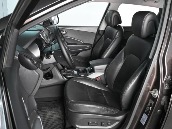 Hyundai Santa Fe III Рестайлинг с пробегом 2017 года, цена 1 939 000 рублей, 209970 км, внедорожник, Автокод Объявления