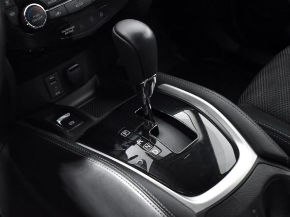 Nissan Qashqai II с пробегом 2017 года, цена 1 830 500 рублей, 71225 км, внедорожник, Автокод Объявления
