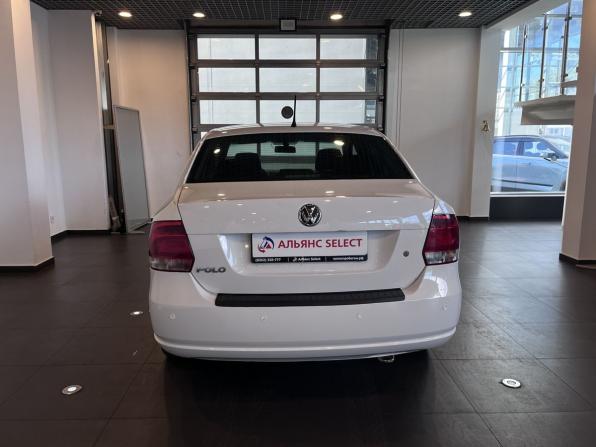 Volkswagen Polo V с пробегом 2013 года, цена 700 000 рублей, 233050 км, седан, Автокод Объявления