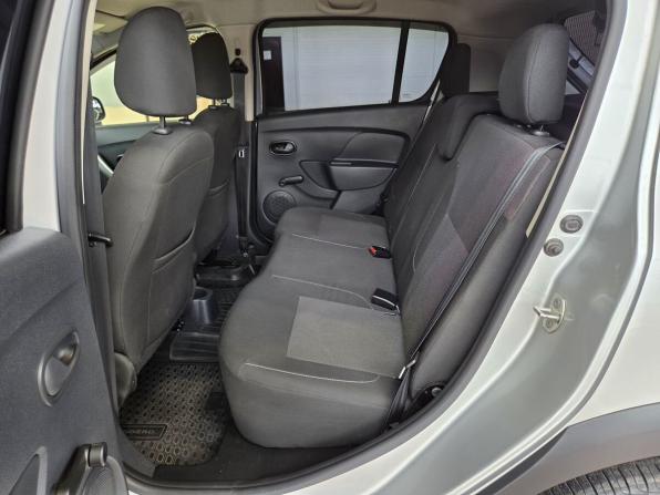 Renault Sandero II Рестайлинг с пробегом 2019 года, цена 1 109 000 рублей, 88988 км, хэтчбек, Автокод Объявления