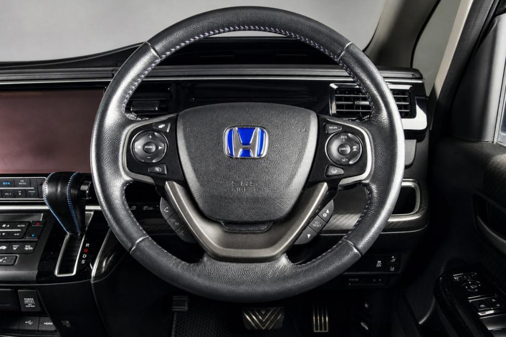 Honda Stepwgn V Челябинск  - изображение 11