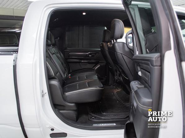 Ram 1500 V с пробегом 2022 года, цена 9 499 000 рублей, 32151 км, offers.body_type.unknown, Автокод Объявления