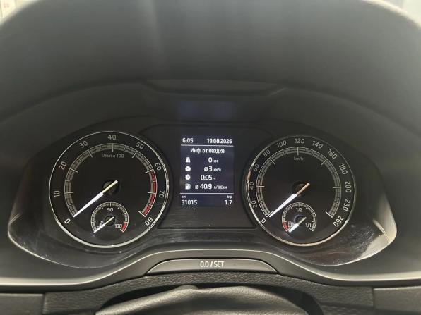 Skoda Karoq I с пробегом 2021 года, цена 2 215 000 рублей, 31013 км, внедорожник, Автокод Объявления