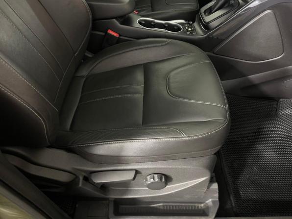Ford Kuga II с пробегом 2013 года, цена 1 261 000 рублей, 125618 км, внедорожник, Автокод Объявления