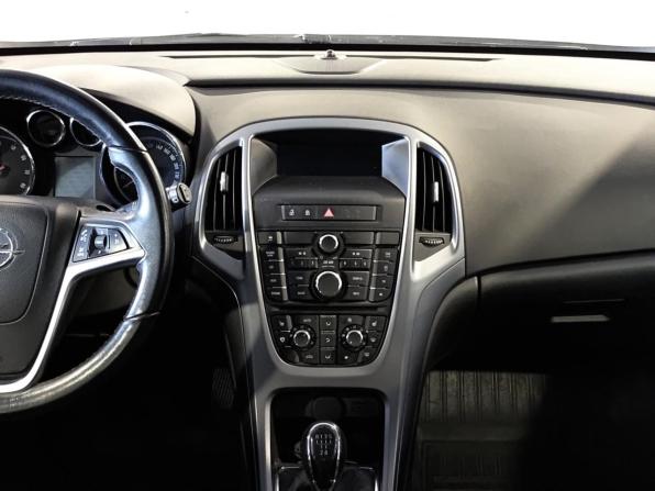 Opel Astra J с пробегом 2012 года, цена 666 000 рублей, 140011 км, хэтчбек, Автокод Объявления