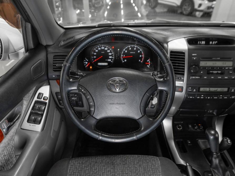 Toyota Land Cruiser Prado 120 Series Рестайлинг Москва  - изображение 10