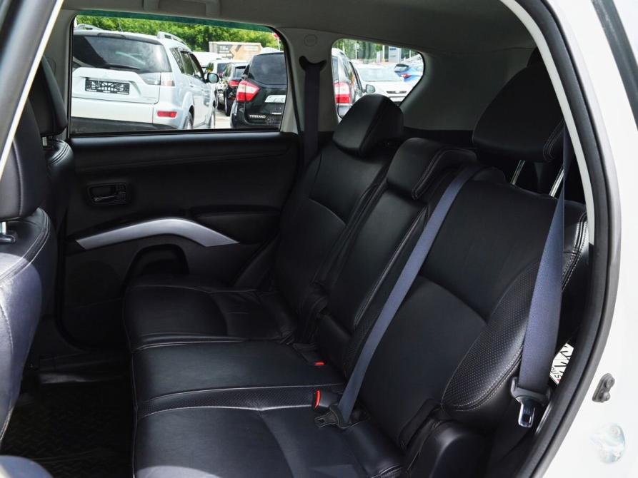 Mitsubishi Outlander II Рестайлинг Екатеринбург  - изображение 17