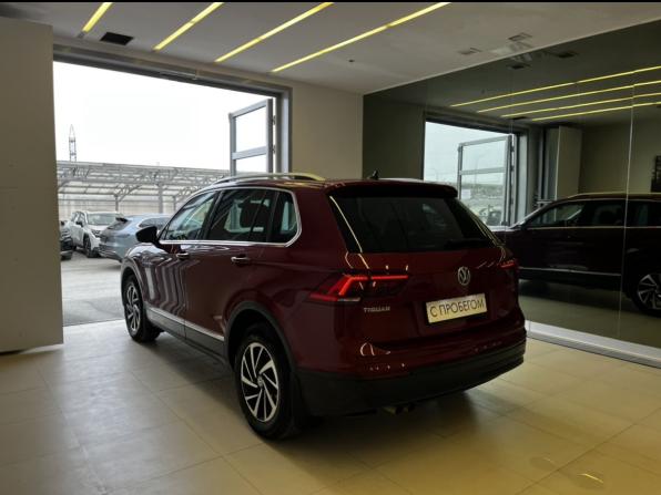 Volkswagen Tiguan II с пробегом 2018 года, цена 2 800 000 рублей, 71500 км, внедорожник, Автокод Объявления