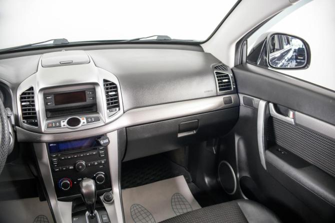 Chevrolet Captiva I Рестайлинг 2 с пробегом 2013 года, цена 999 000 рублей, 247054 км, внедорожник, Автокод Объявления