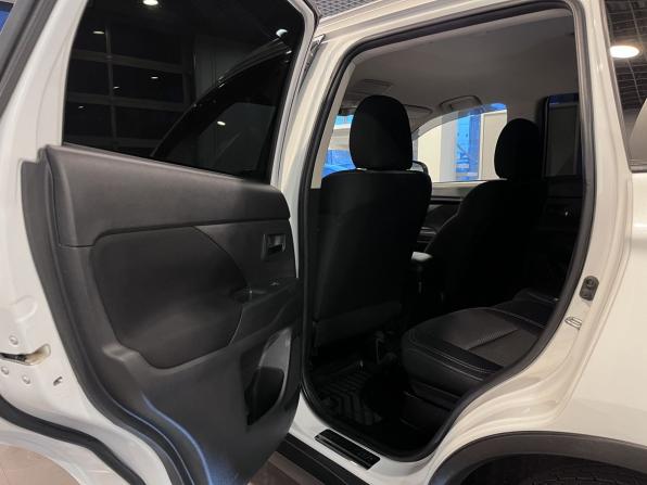 Mitsubishi Outlander III Рестайлинг 3 с пробегом 2020 года, цена 2 460 000 рублей, 64925 км, внедорожник, Автокод Объявления