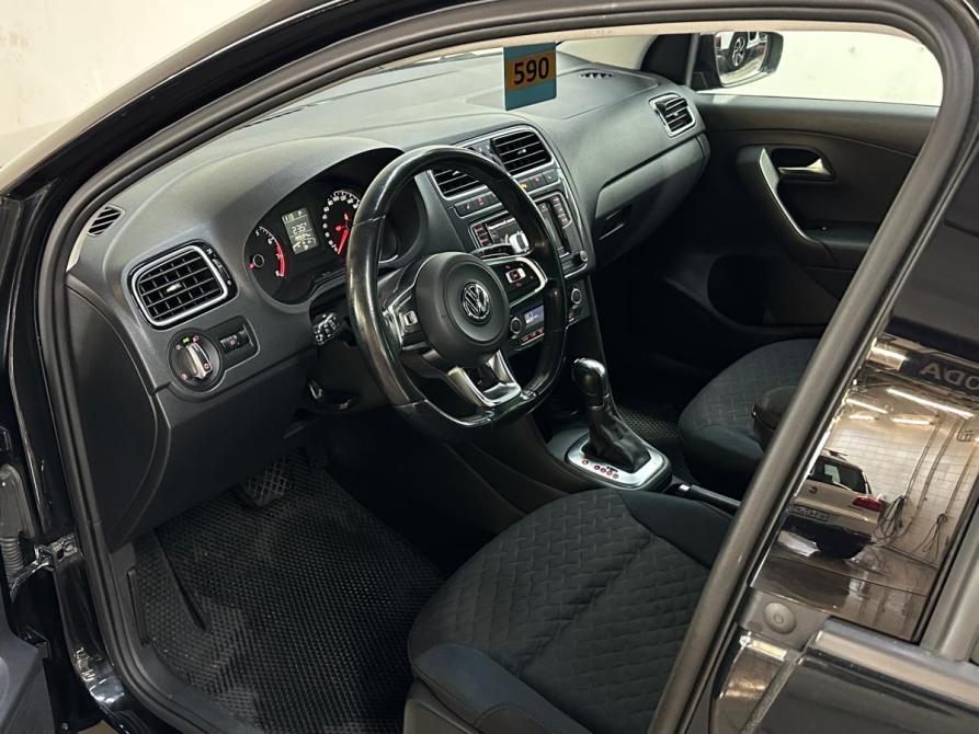 Volkswagen Polo V Рестайлинг Санкт-Петербург  - изображение 7