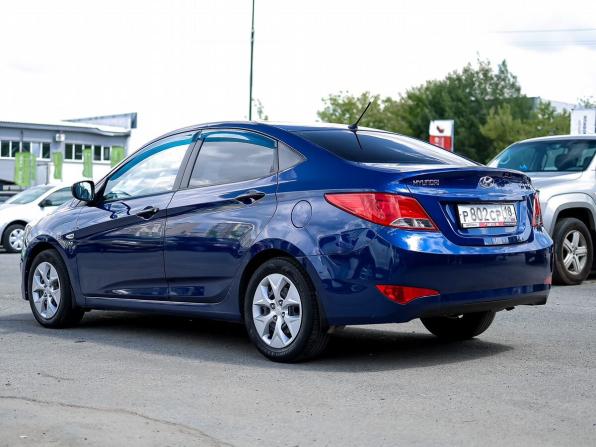 Hyundai Solaris I Рестайлинг с пробегом 2015 года, цена 899 000 рублей, 182842 км, седан, Автокод Объявления