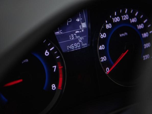 Hyundai Solaris I Рестайлинг с пробегом 2015 года, цена 868 000 рублей, 146817 км, хэтчбек, Автокод Объявления