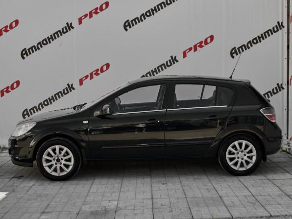 Opel Astra H Рестайлинг с пробегом 2014 года, цена 650 000 рублей, 148697 км, хэтчбек, Автокод Объявления