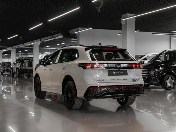 Volkswagen Tiguan III (China Market) с пробегом 2026 года, цена 4 850 000 рублей, 50 км, внедорожник, Автокод Объявления