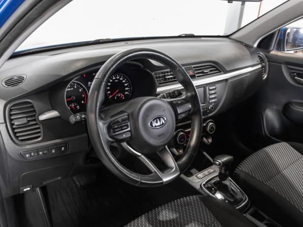 Kia Rio IV с пробегом 2018 года, цена 1 667 100 рублей, 50321 км, хэтчбек, Автокод Объявления