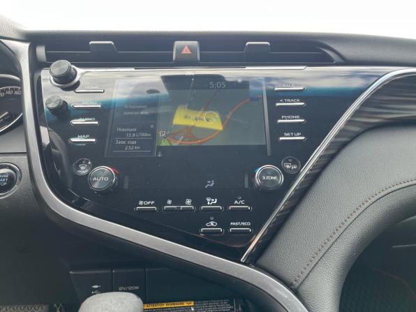 Toyota Camry VIII (XV70) с пробегом 2018 года, цена 2 230 000 рублей, 233000 км, седан, Автокод Объявления
