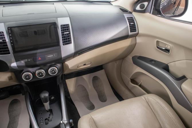 Mitsubishi Outlander II с пробегом 2007 года, цена 999 000 рублей, 248700 км, внедорожник, Автокод Объявления