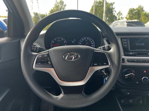 Hyundai Solaris II с пробегом 2019 года, цена 1 329 800 рублей, 119117 км, седан, Автокод Объявления