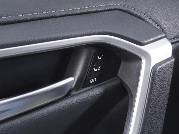 Toyota RAV4 V (XA50) с пробегом 2020 года, цена 3 190 000 рублей, 96093 км, внедорожник, Автокод Объявления