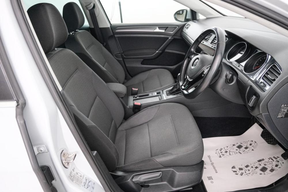 Volkswagen Golf VII Рестайлинг Красноярск  - изображение 8